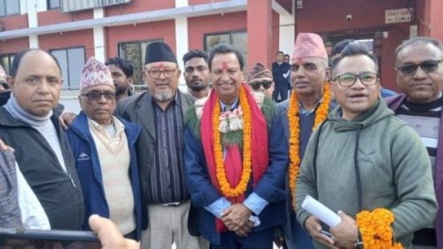 पश्चिम नवलपरासी– १ मा कांग्रेसबाट विनोद चौधरीको उम्मेदवारी दर्ता