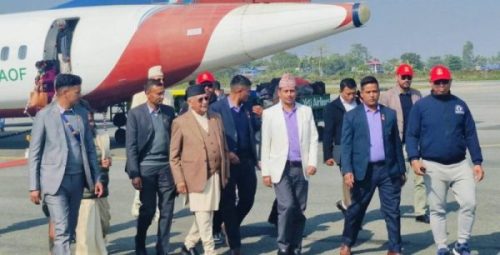 एमाले अध्यक्ष ओली झापामा