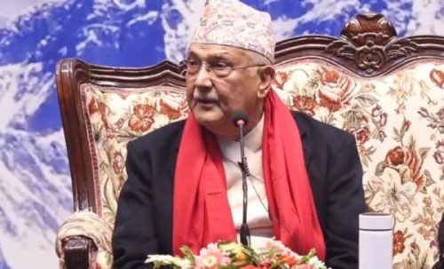 एमाले अध्यक्ष ओली पक्राउ