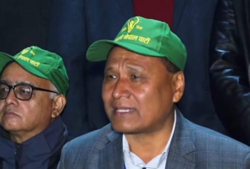 संचारमाध्यममा गाडी पार्किङ घटनाको निष्पक्ष छानबिन गरी दोषीमाथि कारबाही गर्न कुलमान घिसिङको माग