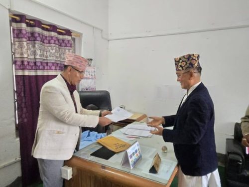 झापामा १५ महिलासहित ९० जना मैदानमा