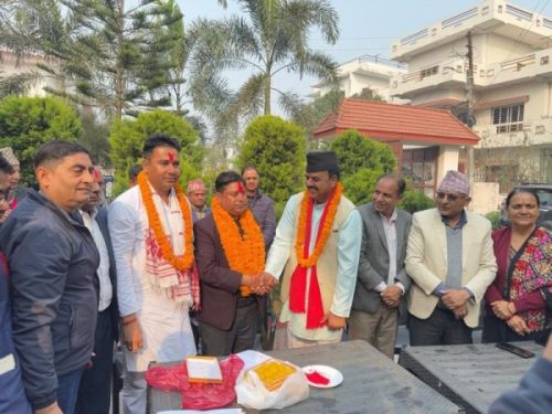 रुपन्देही-३ मा जसपा नेपालका उम्मेदवार एमालेमा प्रवेश