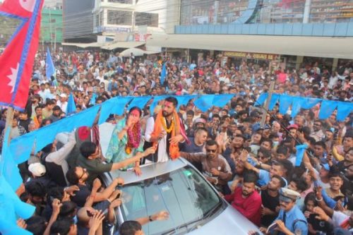 गगनलाई लक्षित गर्दै रविले भने-काठमाडौंबाट आएर मधेशको छोरो हुँ भन्नेलाई ठाउँको ठाउँ रोक्नुपर्छ