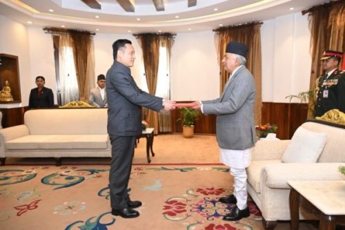 पाँच देशका राजदूतद्वारा राष्ट्रपतिसमक्ष ओहोदाको प्रमाणपत्र प्रस्तुत