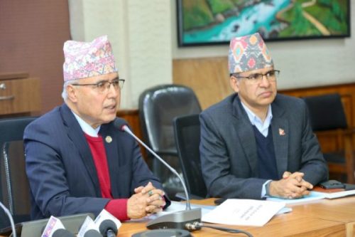 सरकारको चालु आर्थिक वर्षको आय–व्ययको अनुमान घटायो