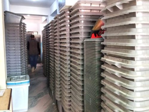१६५ वटै निर्वाचन क्षेत्रमा पुग्यो निर्वाचन सामग्री