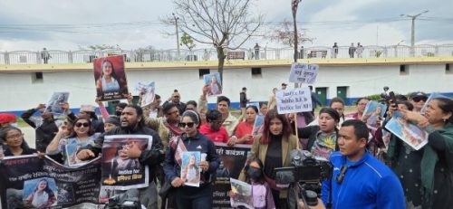 हिंसापीडित महिलाका लागि न्याय माग्दै पीडितहरु महिला आयोगमा
