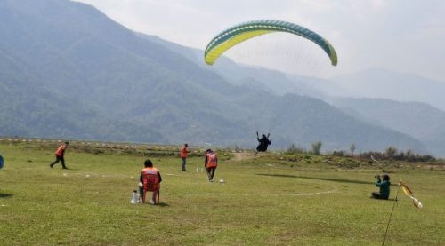 पोखरामा प्याराग्लाइडिङ प्रतियोगिता सुरु