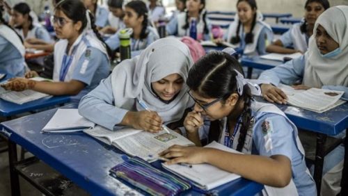 इन्धन महंगो भएपछि बंगलादेशका विद्यालयमा अनलाइन कक्षा