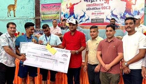 बाह्रसिङ्गा ब्याडमिन्टन प्रतियोगिताको उपाधि राम र राजेन्द्रलाई