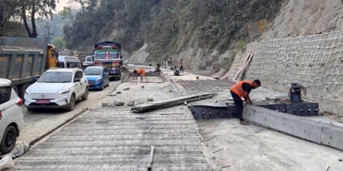 नारायणगढ–बुटवल सडकअन्तर्गत दाउन्नेमा एकतर्फी ढलानको काम पूरा