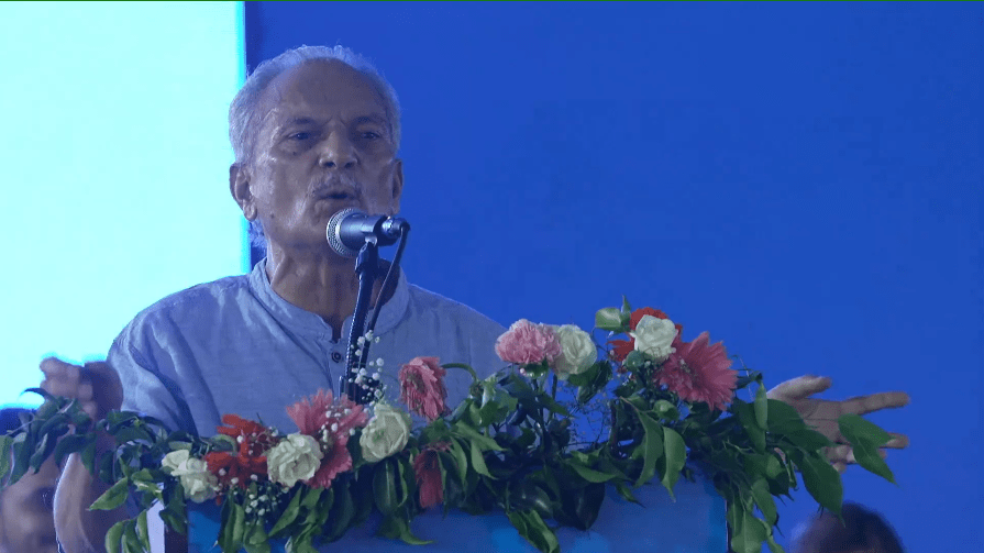 रास्वपालाई बाबुरामको सुझावः संविधान संशोधनवारे अधिकतम राष्ट्रिय सहमति नबनुन्जेल ‘चूपचाप सुशासन र विकास’ केन्द्रित हुनु