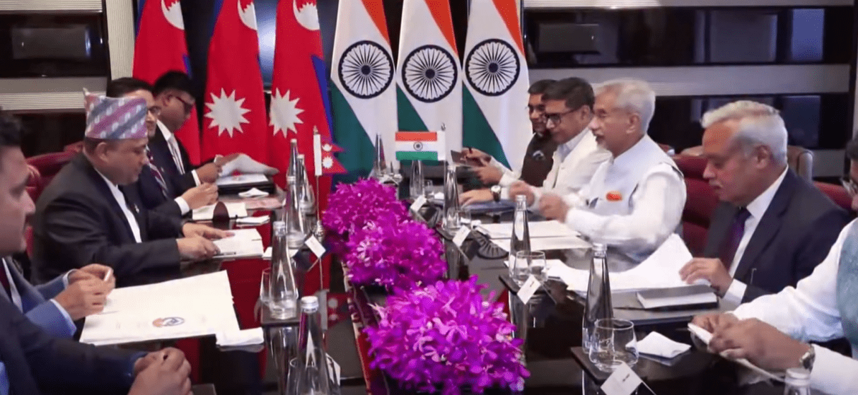 परराष्ट्रमन्त्री खनाल र भारतीय विदेशमन्त्रीबीच भेटवार्ता, समृद्धि र दुवै देशका नागरिकको कल्याणका लागि मिलेर काम गर्न जयशंकरको प्रतिबद्धता