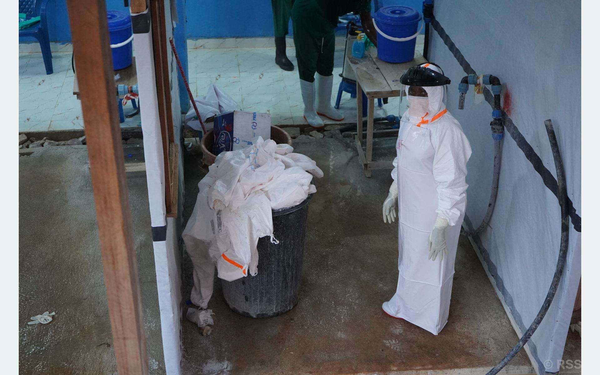 इबोला प्रकोपले बढायो विश्वभर चिन्ता