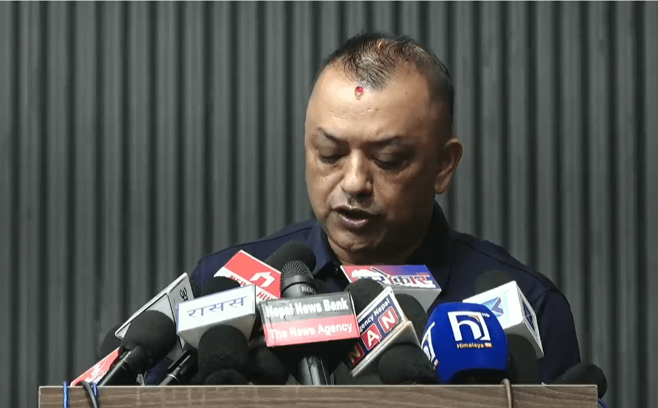सञ्चारमाध्यम र पार्टीका नेताका घर अगाडि गाडी तेर्स्याउने काम सरकारकै योजनामाः गगन थापा