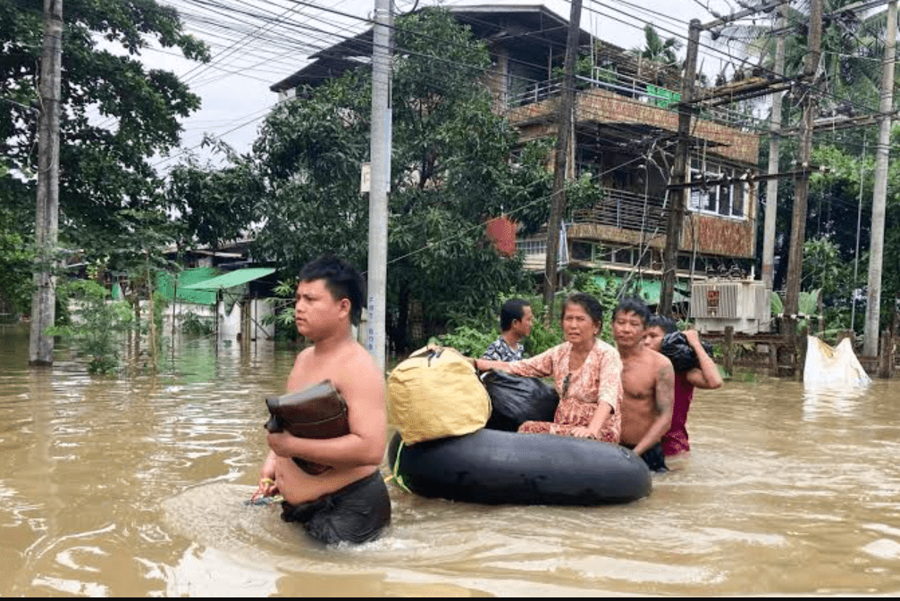 म्यान्मामा भीषण बर्षा र विनासकारी बाढीपछि जनजीवन प्रभावित