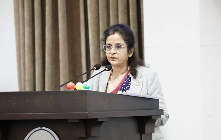 उद्योगमन्त्रीले दिइन् पदबाट राजीनामा