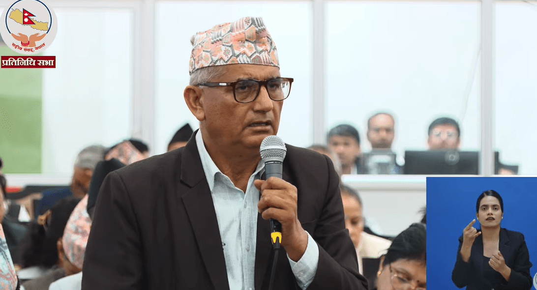 विराटनगरमा एक उद्योगीमाथि अनुसन्धान गर्ने नाममा सरकारले अपनाएको शैलीप्रति एमालेको आपत्ति