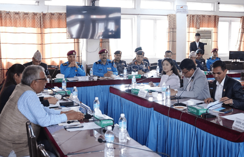 निर्वाचन प्रहरीको पोसाक खरिदमा अनियमितता छानबिन गर्न सांसद सुनारको माग
