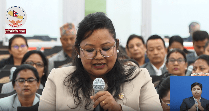 प्रधानमन्त्रीलाई एमालेको आग्रहः राज्यको आधिकारिक संस्था बाइपास गरेर फेसबुकबाट देश नचलाउनुस्