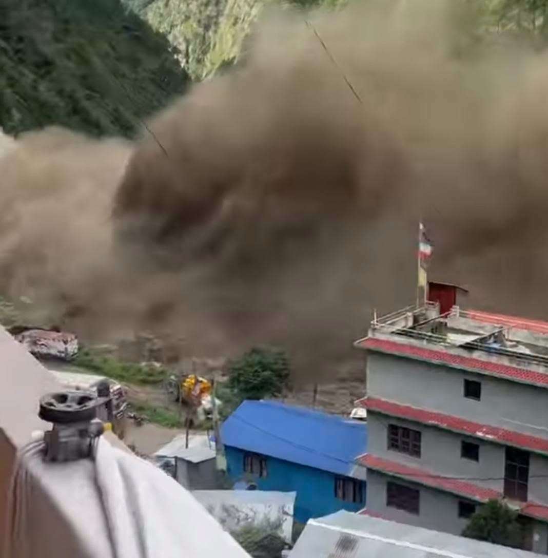 रसुवाको भोटेकोशी नदीमा ठूलो बाढी
