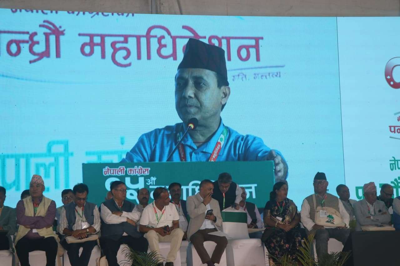देशलाई गन्तव्यमा पुर्‍याउन अझै धेरै हिँड्नुछ: विश्वप्रकाश शर्मा