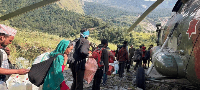बूढीगण्डकी बाढी प्रभावित क्षेत्रबाट एक हजार बढीको हेलि उद्धार