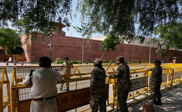 निर्वाचन आयोग प्रमुखलाई हटाउन माग गर्दै  प्रदर्शन, दिल्लीमा व्यापक सुरक्षा